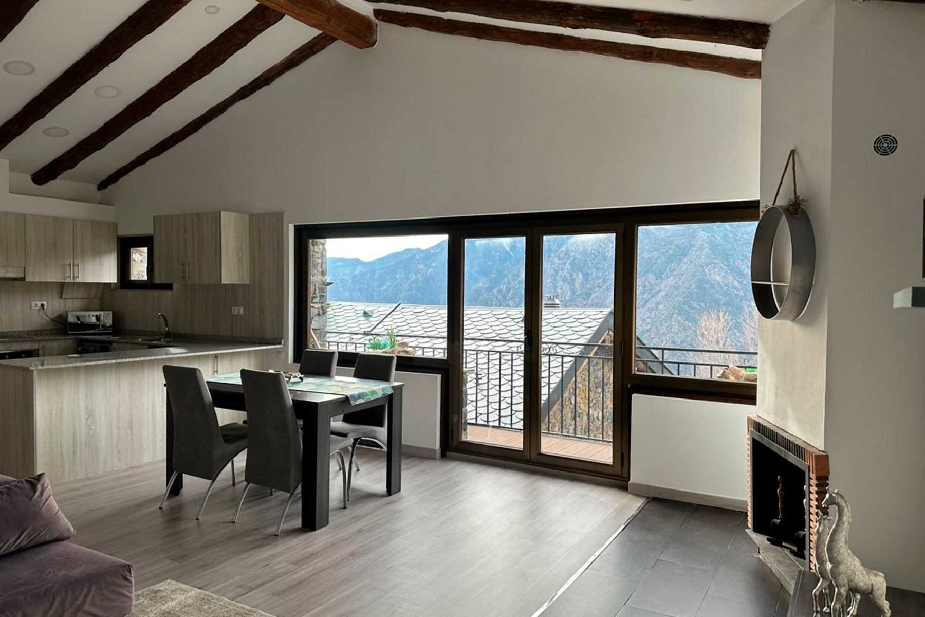 Chalet de alquiler en Escaldes Engordany, 3 habitaciones, 115 metros