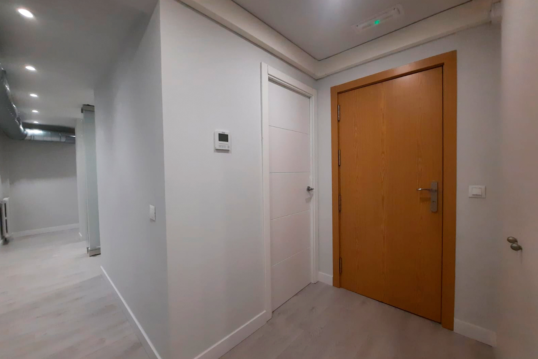 Despacho de alquiler en Andorra la Vella, 3 habitaciones, 130 metros