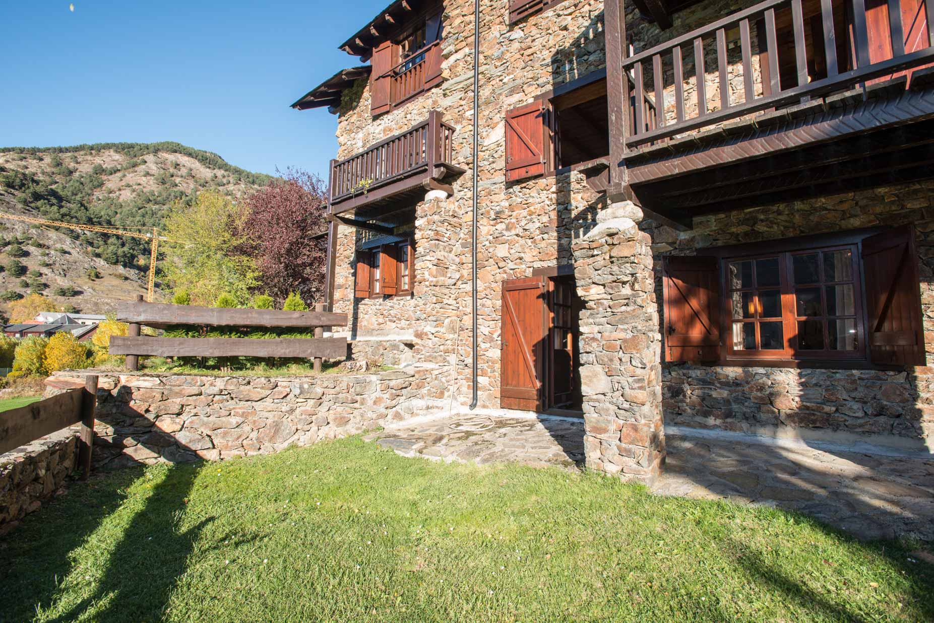 Chalet en venta en Ordino, 3 habitaciones, 190 metros