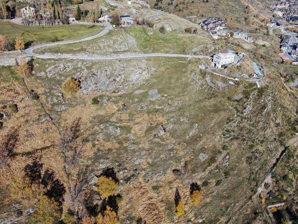 Terreno en venta en L'Aldosa de Canillo, 9780 metros