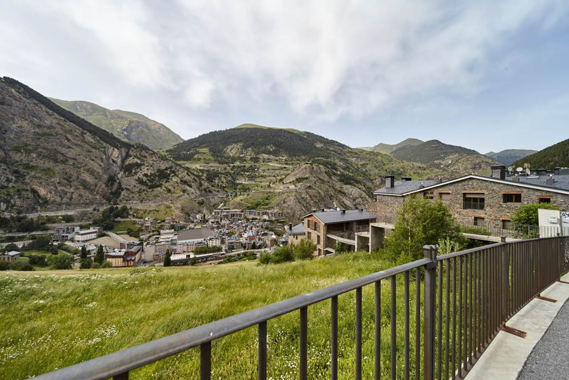 Ático en venta en Canillo, 3 habitaciones, 94 metros